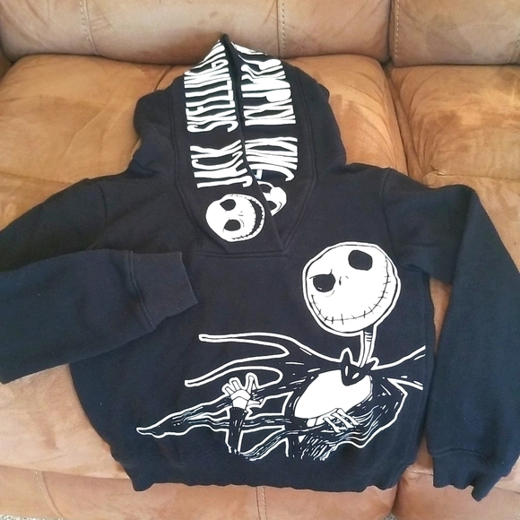 Girls Jack Skellington Hoodie. Size 7/8 (Medium)